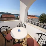 & Petra - Double Apartment